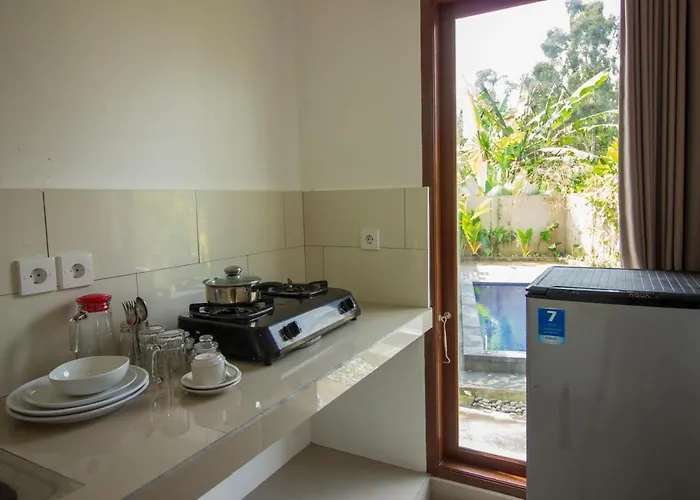 Hotel Yoga House 3*