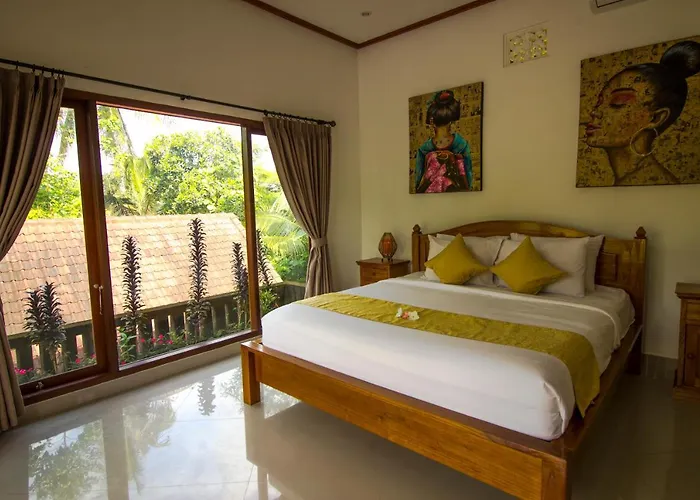 Yoga House 3*